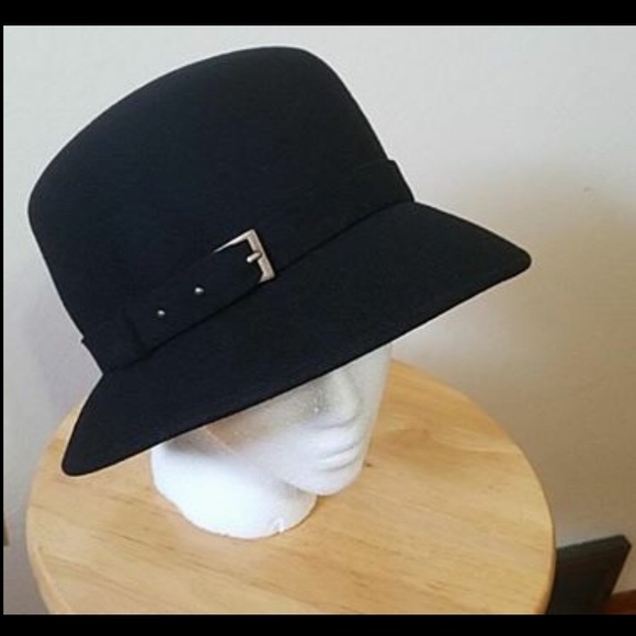 Betmar NY Accessories - 🎄Betmar New York Wool Hat🎄